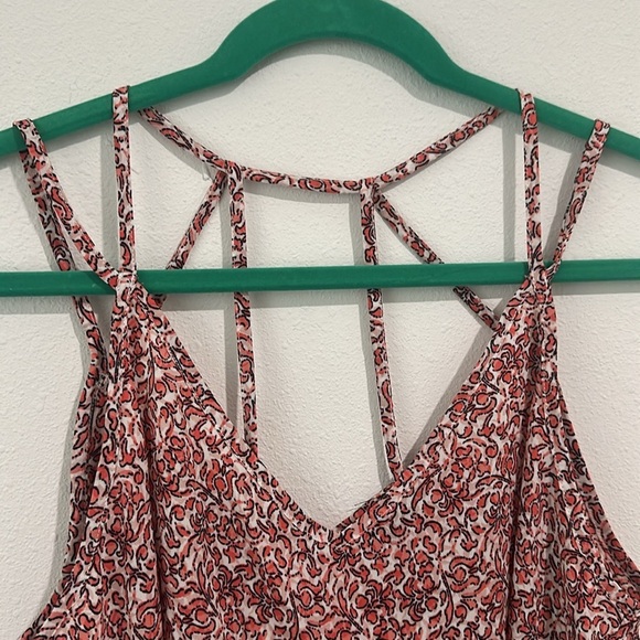 Papermoon Sleevless Top - Picture 5 of 8